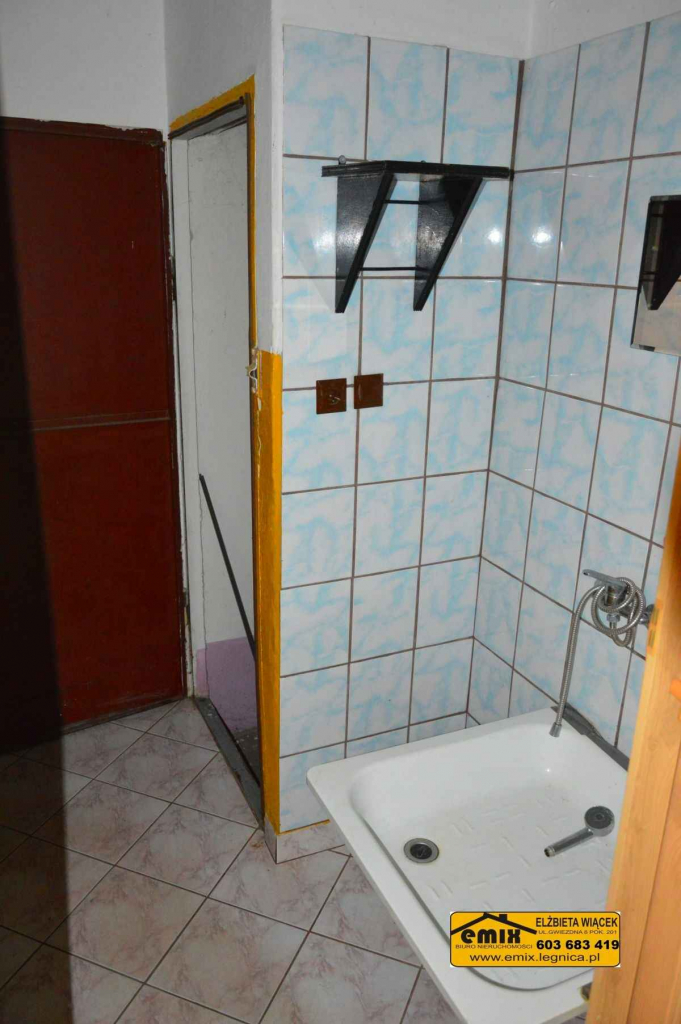 Lokal z możliwością przekształcenia na dom, działka 2800m2 Świerzawa - zdjęcie 7