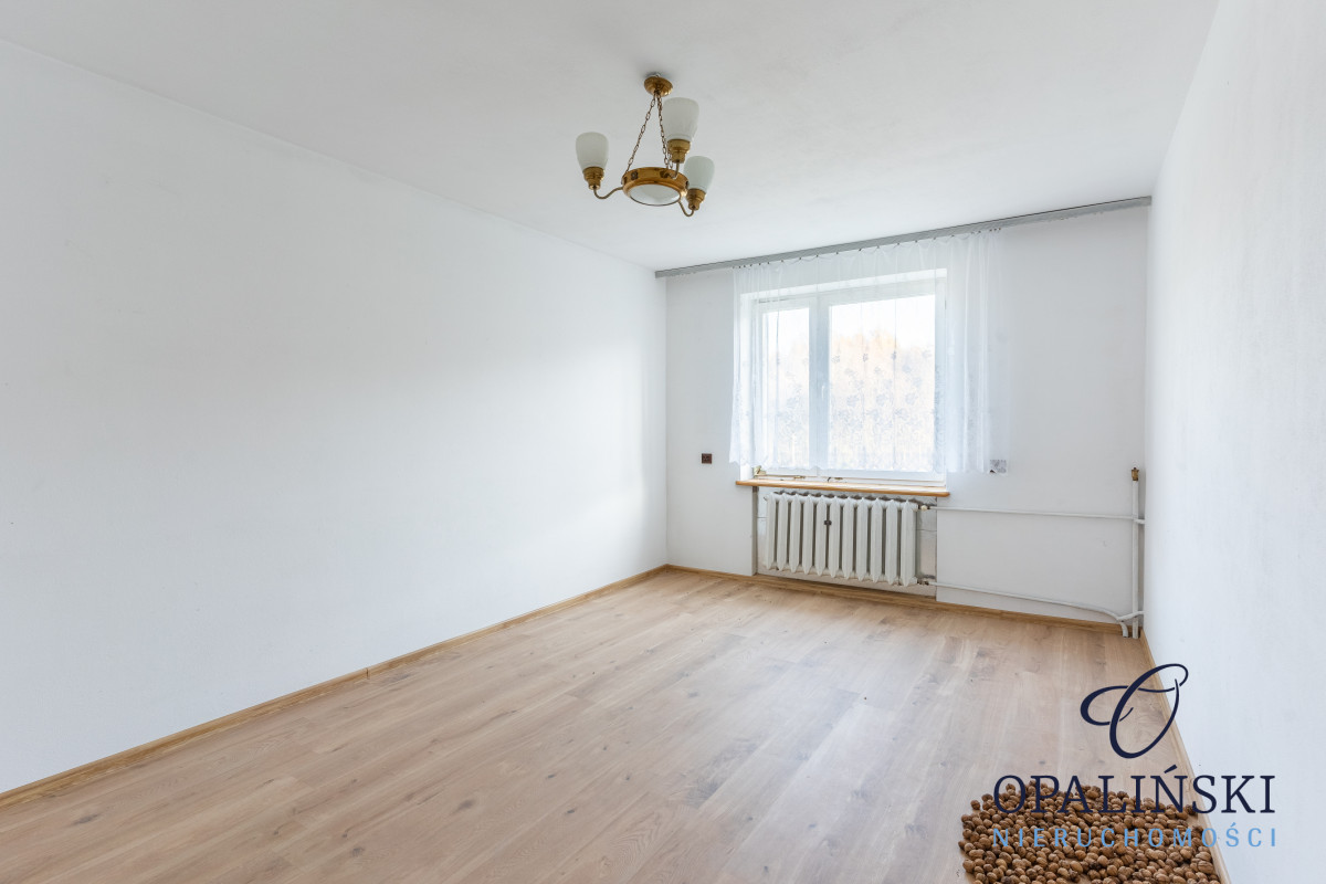 3- piętrowy dom z potencjałem w pięknej okolicy Hucisko Jawornickie - zdjęcie 5