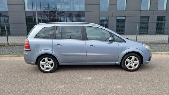 Opel Zafira B 2005 1,6 105 KM Lpg Gaz Hak 7 osób Isofix Klima Pabianice - zdjęcie 4