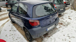 Toyota Yaris 1.0 2001r Salon PL  Wspomaganie Radio Pabianice - zdjęcie 3
