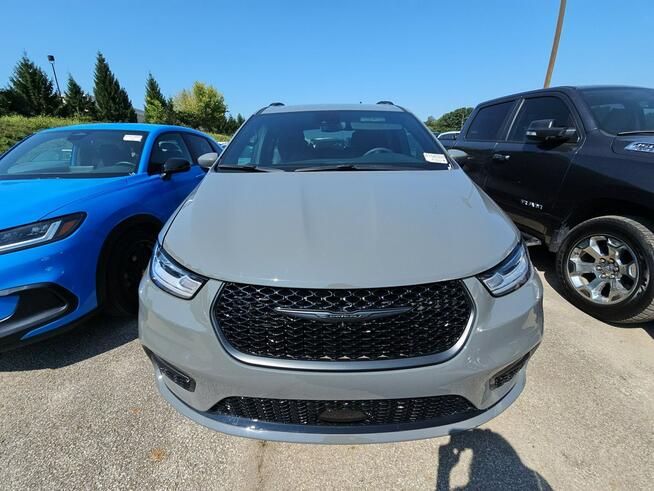 Chrysler Pacifica pakiet S / AWD / niski przebieg Tarnów - zdjęcie 3