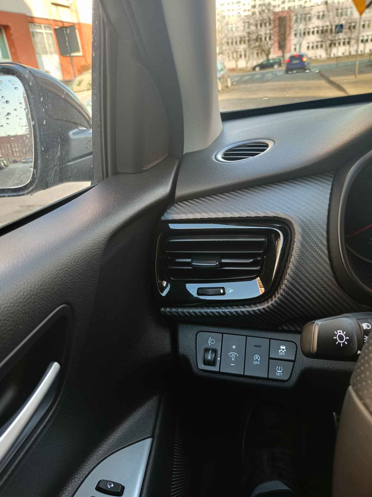 Kia stonic  jak nowy Legnica - zdjęcie 8