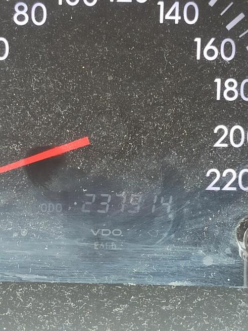 Syndyk sprzedaje udział w pojeździe Gdynia - zdjęcie 2