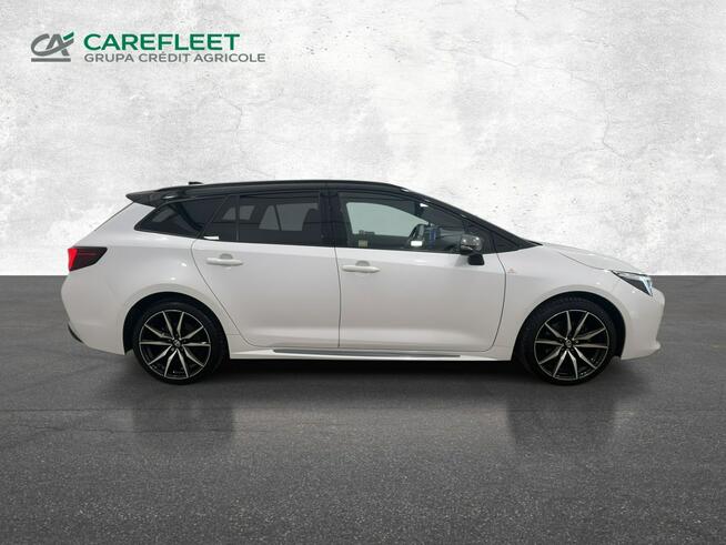 Toyota Corolla 2.0 Hybrid GR Sport Kombi Warszawa - zdjęcie 4