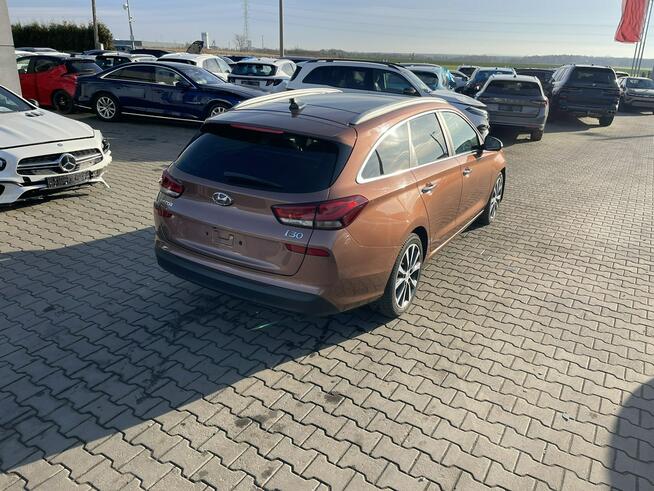Hyundai i30 Automat Skóra Podgrzewanie Panorama Kamera LED Gliwice - zdjęcie 2