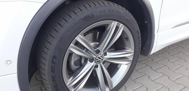 VOLKSWAGEN TIGUAN 2.0 TDI 4MOT HIGHLINE DSG 2019 ROK Szczecin - zdjęcie 7
