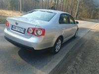 Volkswagen jetta 1.6 benzyna 115 koni 2006 r Podgórze - zdjęcie 4