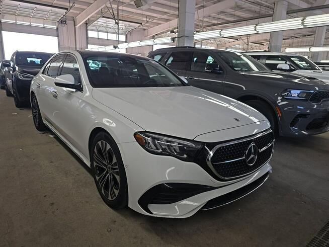 Mercedes E 350 4Matic / pakiet AMG / Bardzo zadbany Wrocław - zdjęcie 3