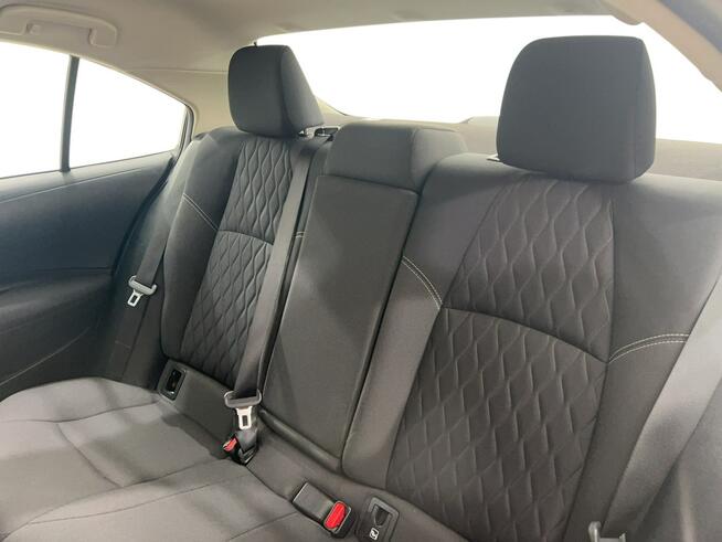 Toyota Corolla 1.6 Comfort Sedan Warszawa - zdjęcie 12