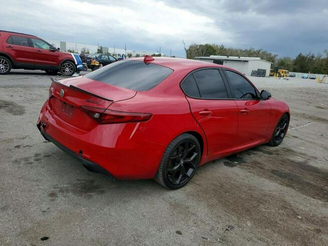 Alfa Romeo Giulia / 2.0 200KM / automat / niski przebieg / Tarnów - zdjęcie 4