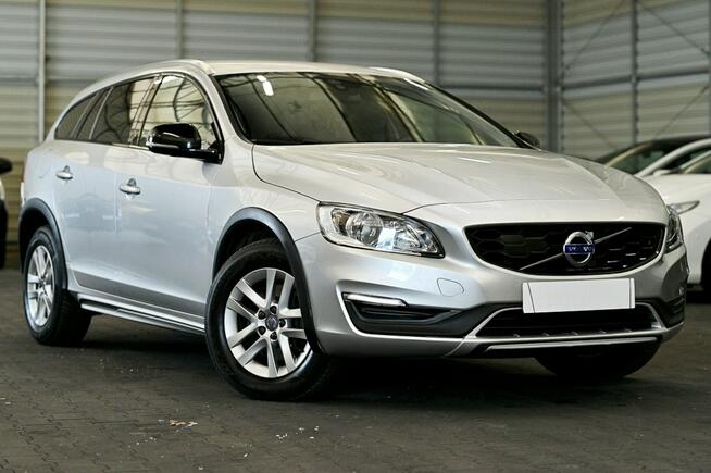 Volvo V60 Cross Country 2.0 150KM D3 Skóra Navi Led Climatronic Pdc Płock - zdjęcie 1