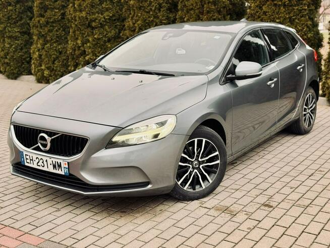 Volvo V40 FullLed_Digital_2.0diesel_NiskiPrzebieg_ Rzekuń - zdjęcie 2