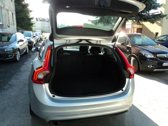 sprzedam ładne VOLVO V60 Z 2016R 1.6 TDI 150KM Lublin - zdjęcie 7