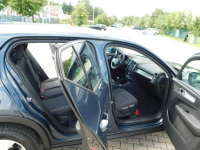 Volvo XC 40 z Gwarancją Bezwypadkowy Żyrardów - zdjęcie 6