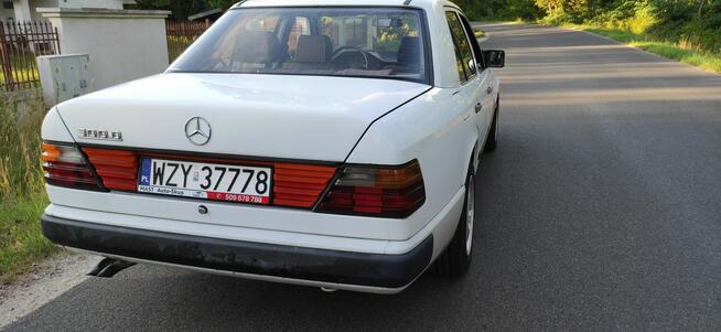 Mercedes W124 Zero korozji  !  300D KLIMA ! UNIKAT ! Stare Budy - zdjęcie 7