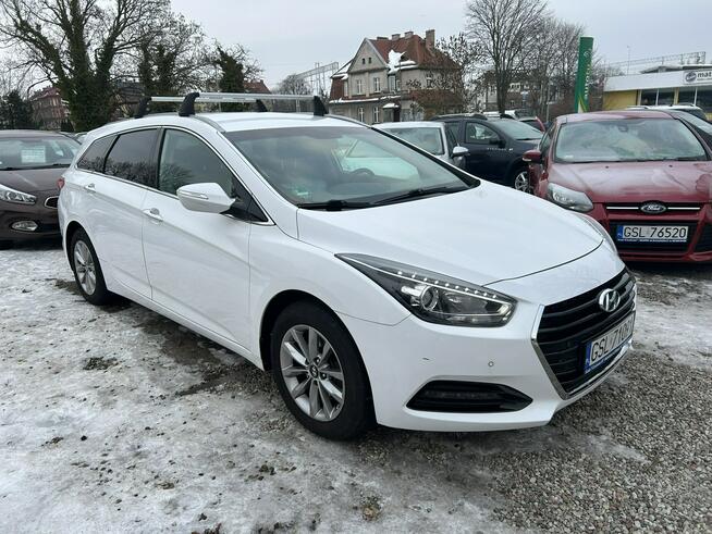 Hyundai i40 1.6 benzyna bezwypadkowy Słupsk - zdjęcie 3