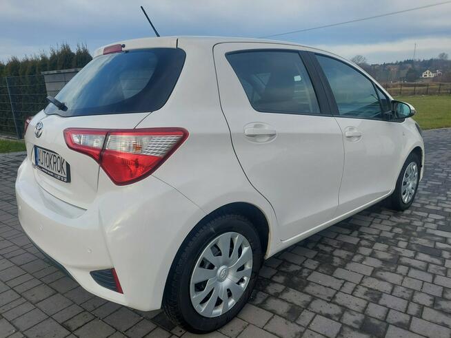 Toyota Yaris Polski salon Liszki - zdjęcie 4