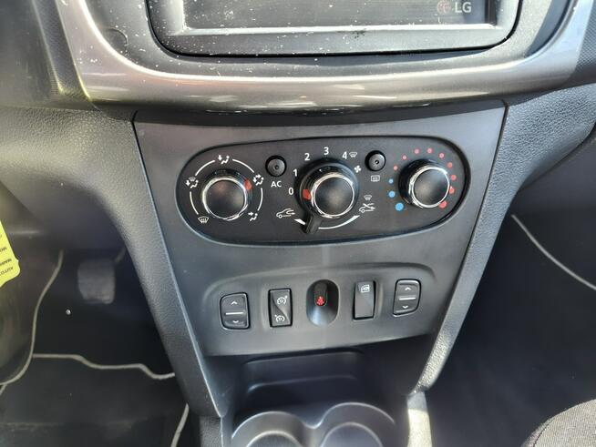 Dacia Sandero Stepway 1.5 Dci 90 KM Oryginalny Przebieg Twardów - zdjęcie 11