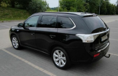 Mitsubishi Outlander 2.0 PHEV Plug-in 4x4, SUV Kraków - zdjęcie 6