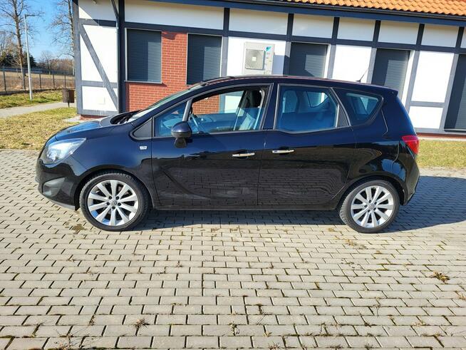 Opel Meriva 1.4T Cosmo Słupsk - zdjęcie 9