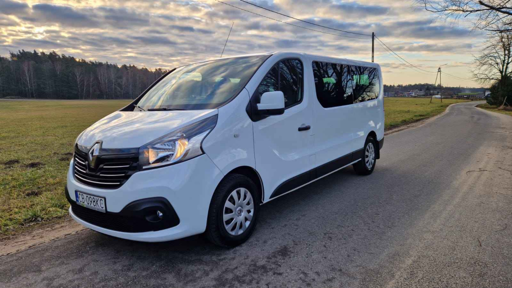 Wynajem busa, wypożyczalnia busów 9-osobowych Góra Kalwaria - zdjęcie 2