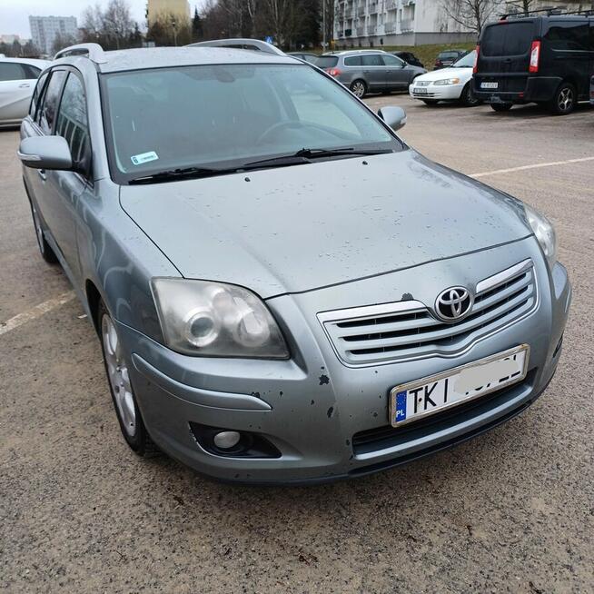 Toyota Avensis D-4D 2007r. Kielce - zdjęcie 8