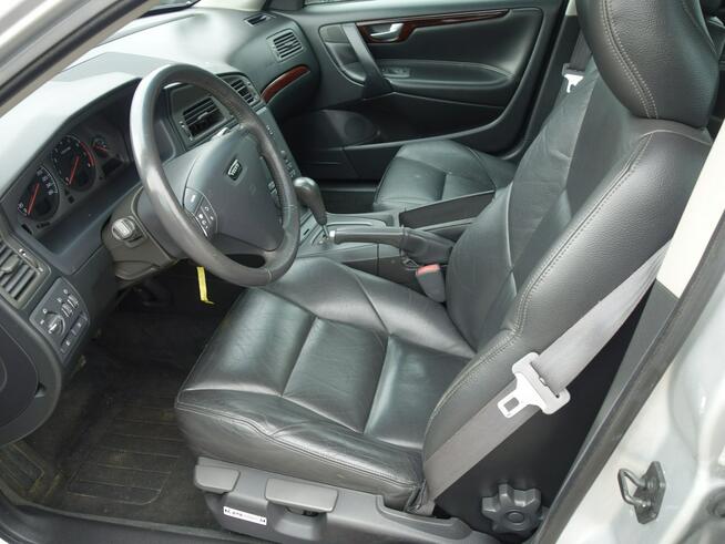 Volvo s60 2002 2.5 benzyna 140km automat skóry zadbane Słupsk - zdjęcie 8