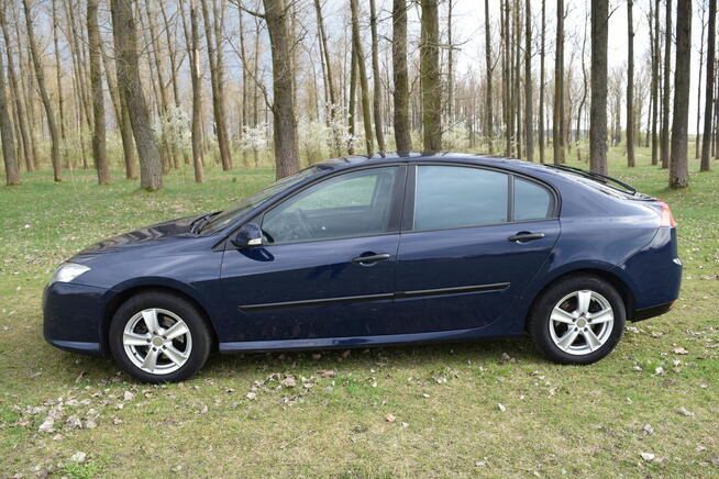 RENAULT LAGUNA, salon PL, bezwypadkowy, garażowany, 2.0 bp Wyszków - zdjęcie 2