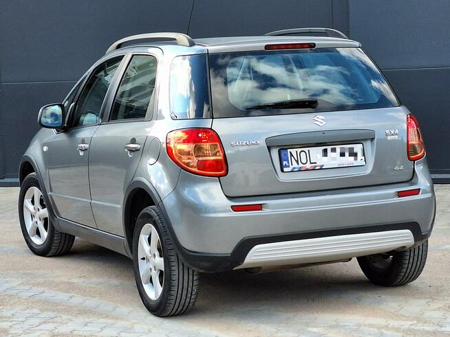 Suzuki SX4 * 4x4* 1.6benz * BARDZO ŁADNE* ALUfelgi* KLiMATRONiK* ESP * Olsztyn - zdjęcie 4