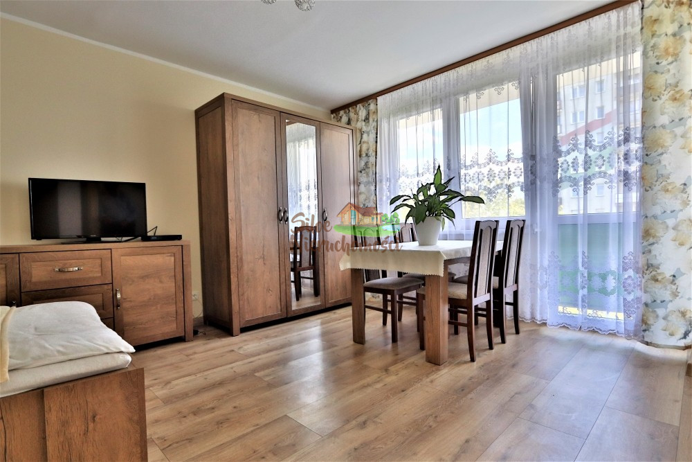 Kawalerka z balkonem, klimatyzacją  os. Chrobry Głogów - zdjęcie 1