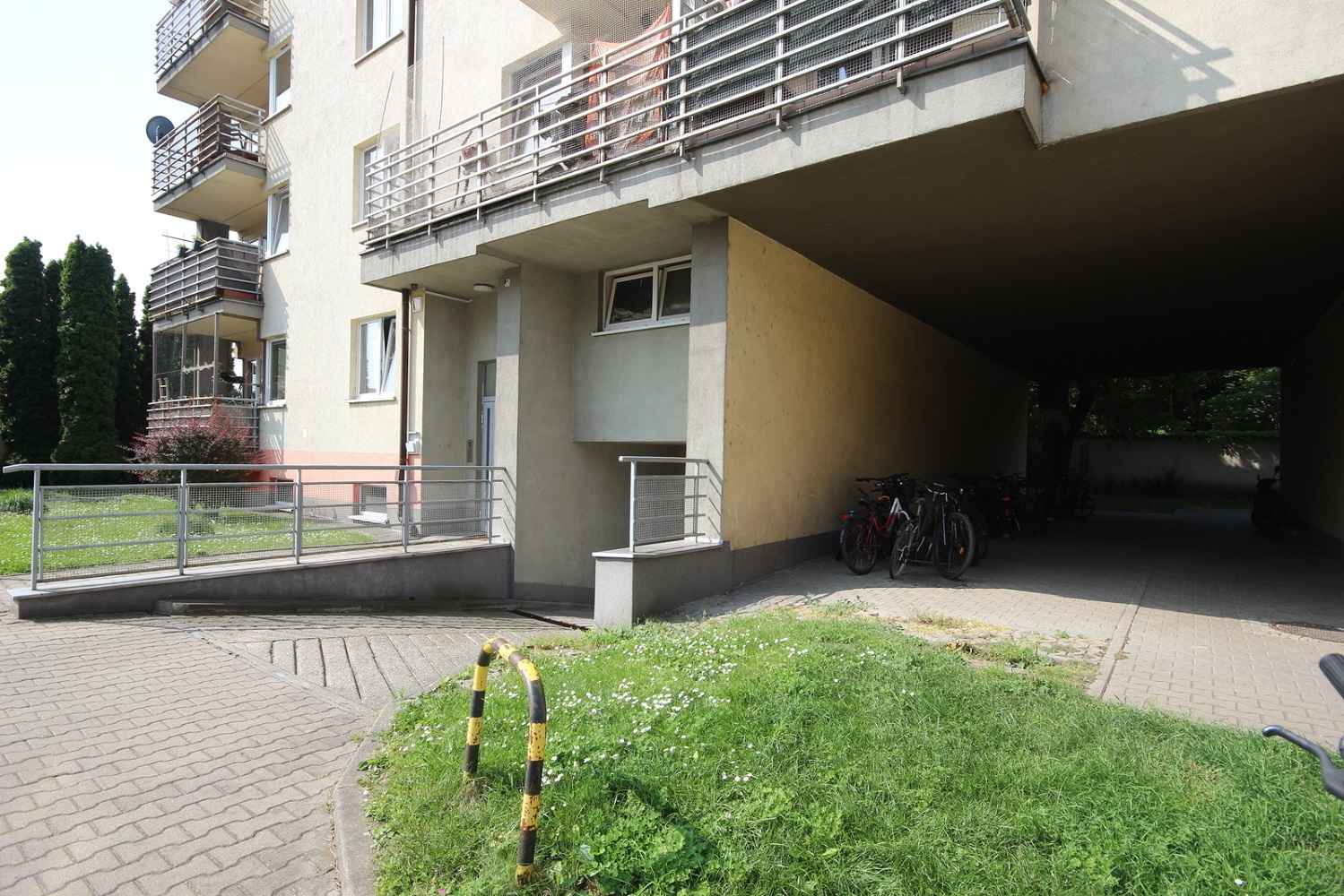 2 Miejsca Postojowe (22m2) okolice Placu Kromera (Wrocław) Psie Pole - zdjęcie 10