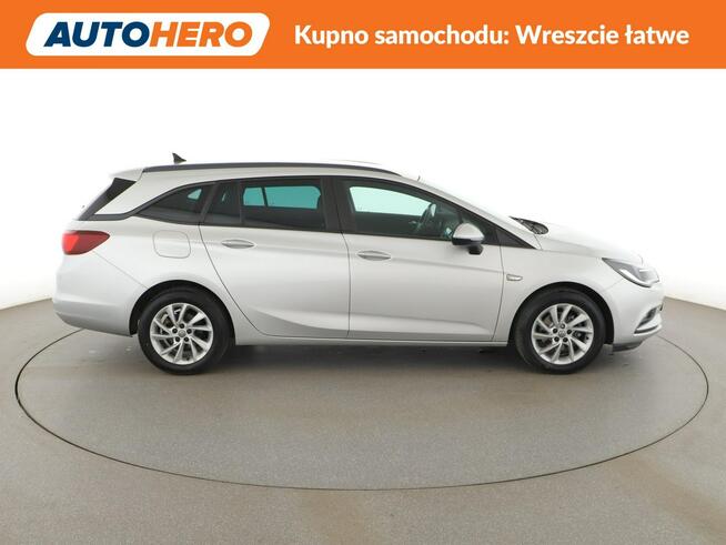 Opel Astra navi grzane fotele+kier. hak tempomat Warszawa - zdjęcie 9