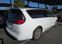 Chrysler Pacifica LIMITED / Benzyna / niski przebieg Tarnów - zdjęcie 4