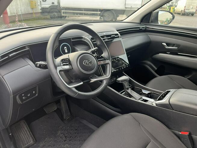 Hyundai Tucson w wersji Executive z elektryczną klapą bagażnika Piła - zdjęcie 9