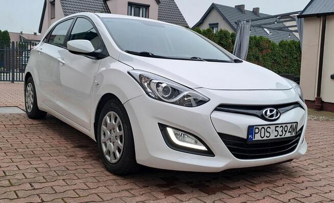 Hyundai i30 benzyna 5 drzwi niski przebieg Kalisz - zdjęcie 9