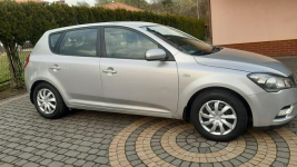 Kia Cee'd 1,6 CRDI  Export Bachowice - zdjęcie 3