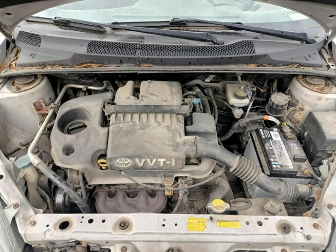Toyota Yaris 1.3 03r Tarnów - zdjęcie 8
