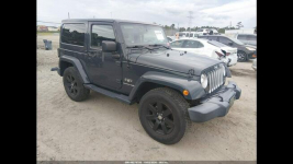 Jeep Wrangler SAHARA / AWD / 3.6 V6 / niski przebieg