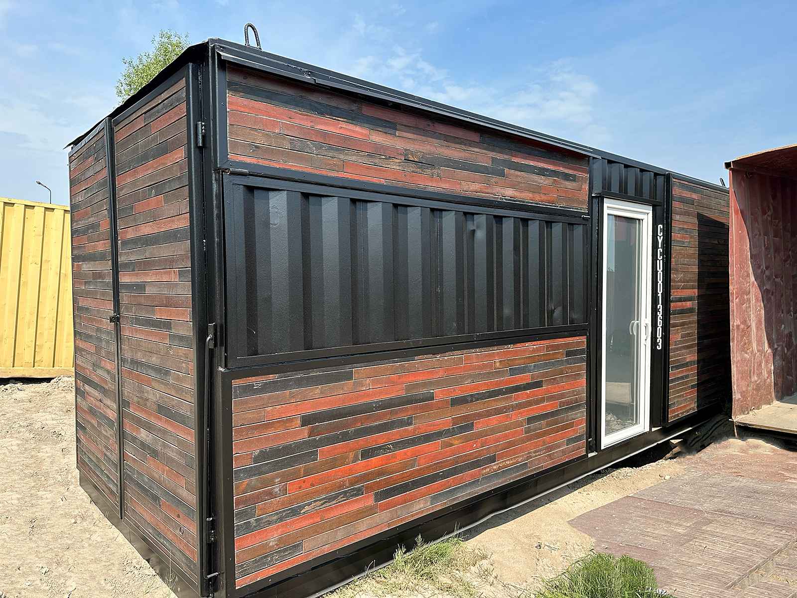 Adaptacja kontenerów morskich Gdańsk - zdjęcie 8