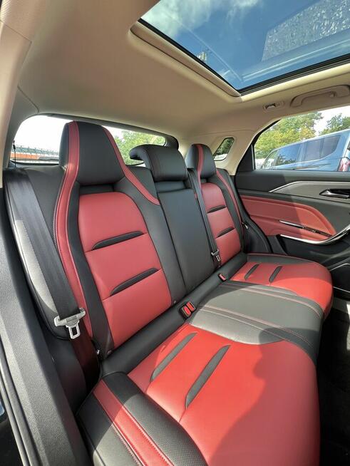 Bestune T77 Business 1.5i 160KM 7DCT - Wyprzedaż! od 89.900 Opole - zdjęcie 10