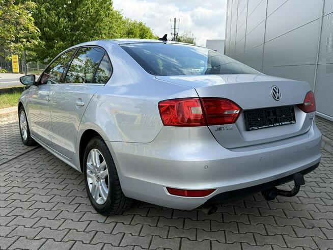 Volkswagen Jetta Climatronic PDC Navi Gwarancja Kutno - zdjęcie 8