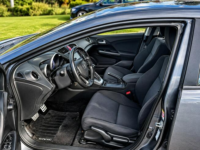 Honda Civic Sadlno - zdjęcie 11
