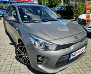 Kia Rio model 2018, grzana kierownica i fotele, asystent pasa, radar