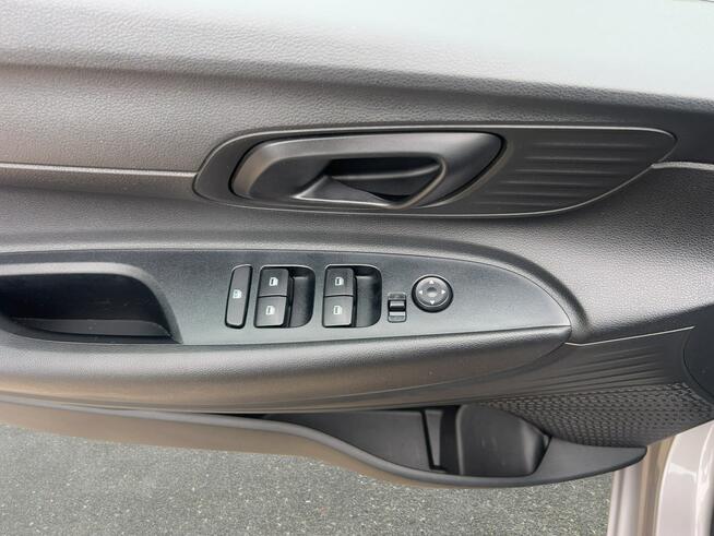 Hyundai i20 1.2 Pure! Z Polskiego Salonu! Faktura VAT! Warszawa - zdjęcie 11