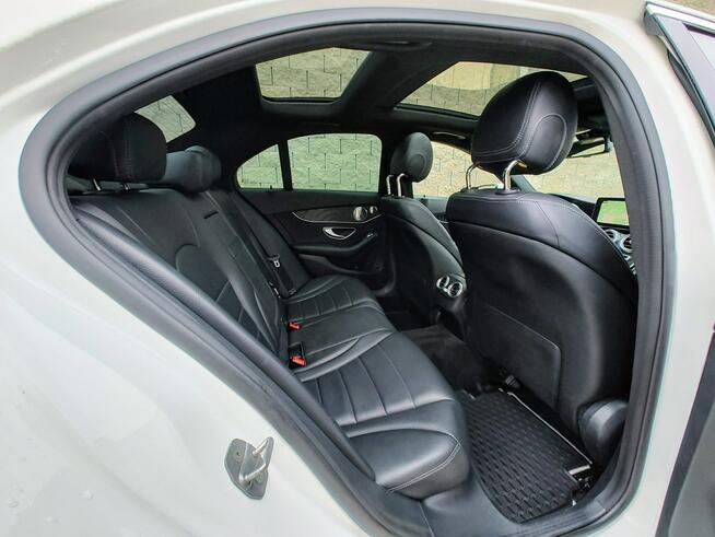 Mercedes C 300 4MATIC AMG Line Panorama Burmester Kamera 360° Łódź - zdjęcie 12