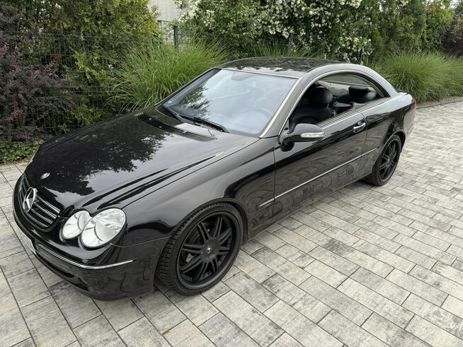 Mercedes CLK 200 czarna na czarnych felgach Poznań - zdjęcie 2