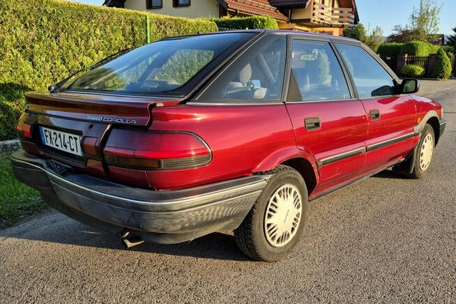 Toyota Corolla Świętoszówka - zdjęcie 3