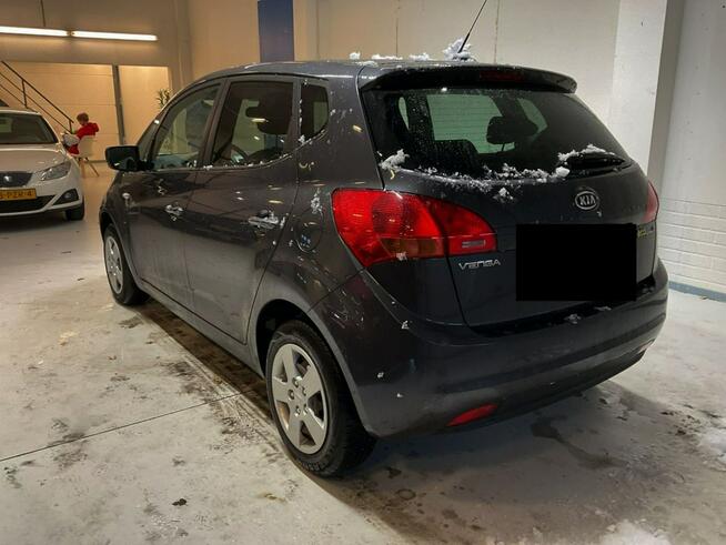 Kia Venga 1.4 benzyna 90km klimatyzacja NAVI bezwypadek SERWIS 2013 Tychy - zdjęcie 3