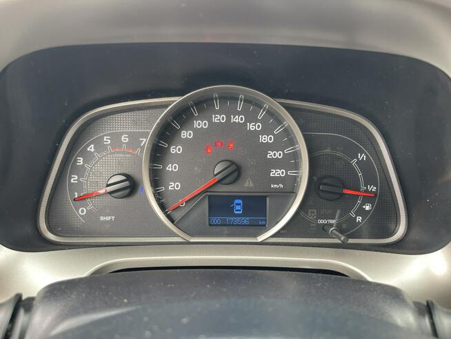 Toyota RAV-4 Salon PL Executive 4x4 Skóra Kamera Podgrzewanie Gliwice - zdjęcie 7