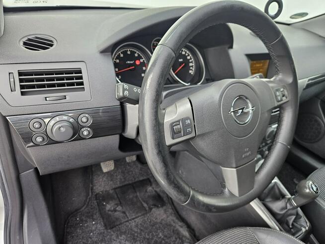 Opel Astra GTC SPORT I Właściciel Serwis Rybnik - zdjęcie 9